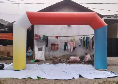 Balon Gate Kotak Megah untuk Grand Opening Toko